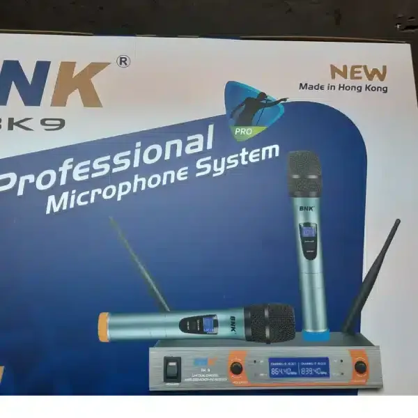 BNK BK-9 Professional Wireless Microphone System