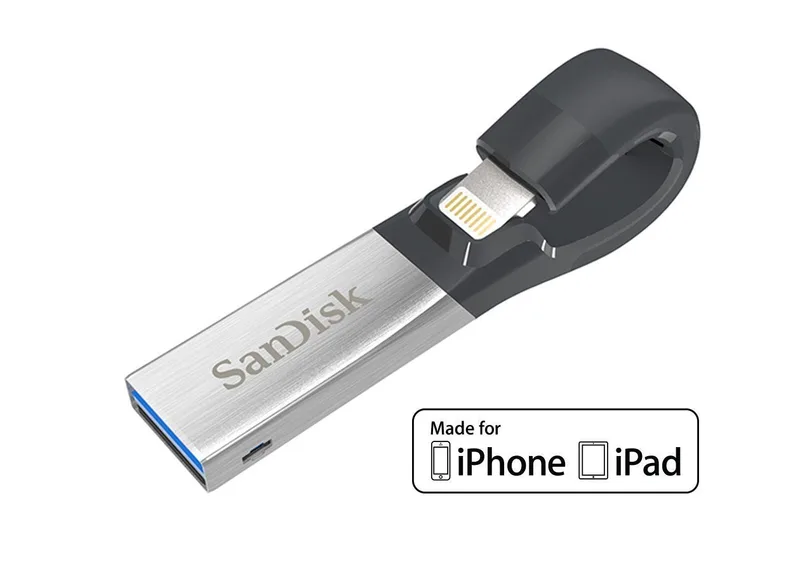 128GB SanDisk iXpand Flash Drive for iPhone and iPad (Black and Silver)