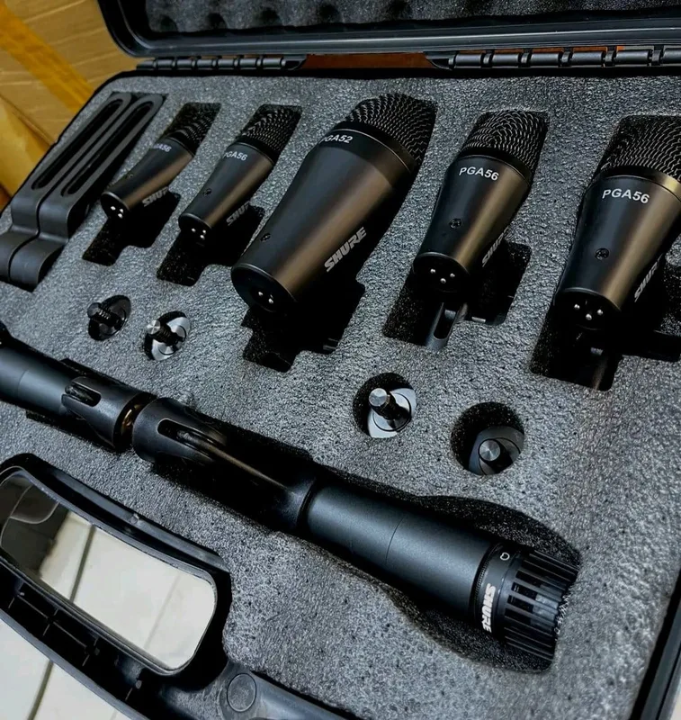Shure PGADRUMKIT7 7-Piece Professional Drum Microphone Kit with Carrying Case