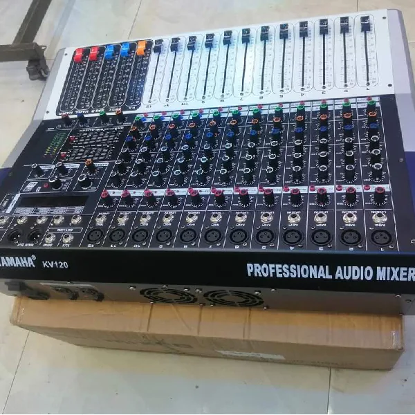 Yamaha KV 120 Professional Audio Mixer